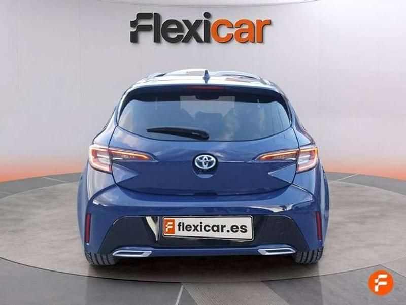 Usado Toyota Corolla Advance 179 CV (131 kW) 2020 Azul Berlina
