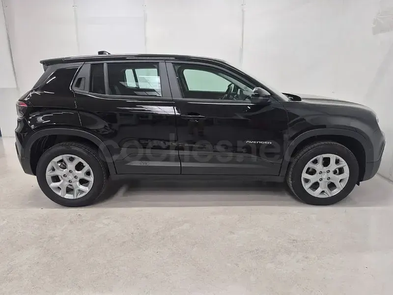 Nuevo Jeep Avenger Altitude 100 CV (73 kW) 2026 Negro SUV