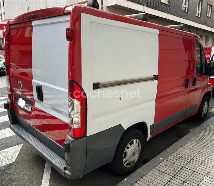 Rojo Usado 2006 Fiat Ducato Van | 7250 € (Precio justo) - Imagen 1/2