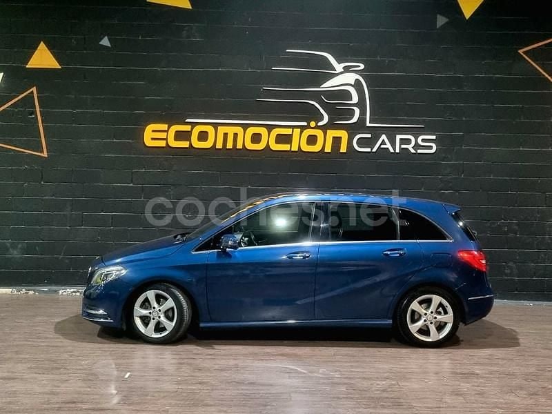 Usado Mercedes B180 109 CV (80 kW) 2012 Azul Monovolumen