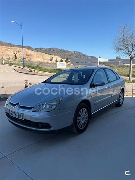 Usado Citroën C5 110 CV (80 kW) 2006 Gris / plata Berlina