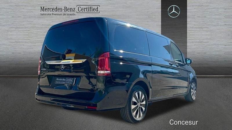 Usado Mercedes V250 190 CV (139 kW) 2023 Negro Monovolumen