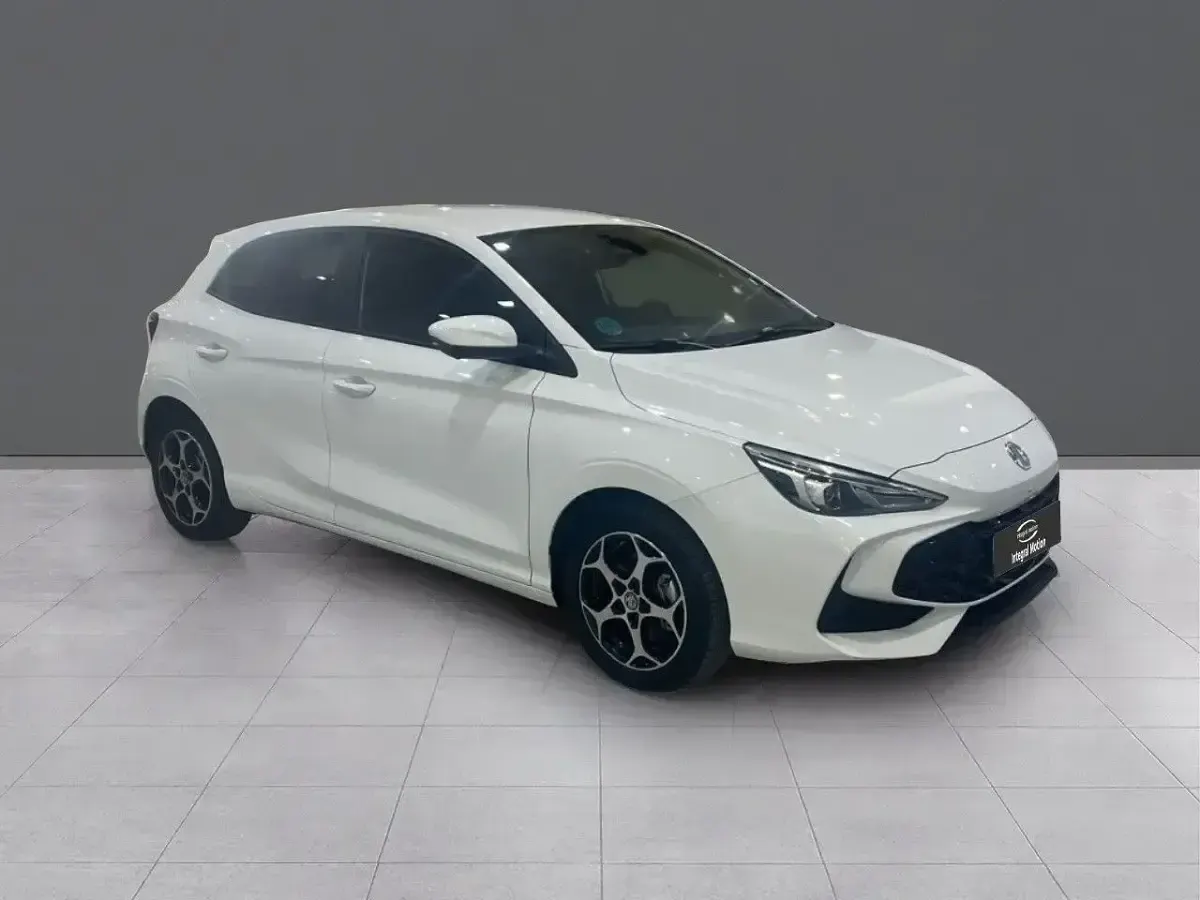 Usado MG MG3 Luxury 195 CV (143 kW) 2025 Blanco Utilitario