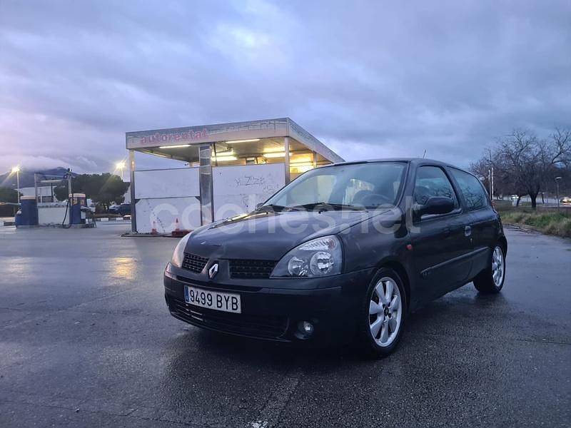 Negro Usado 2003 Renault Clio II Expression Berlina | 2500 € (Precio justo) - Imagen 1/4