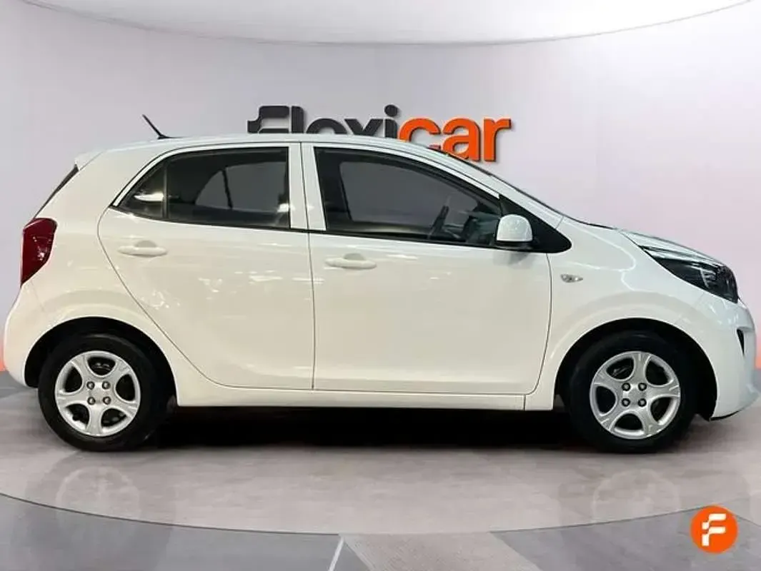 Usado Kia Picanto 67 CV (49 kW) 2022 Blanco Utilitario