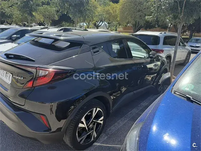 Usado Toyota C-HR Advance 122 CV (89 kW) 2023 Negro SUV