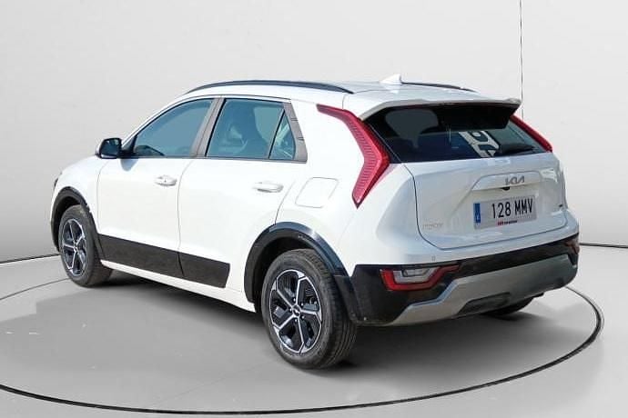 Usado Kia Niro 141 HP (103 kW) 2024 SUV