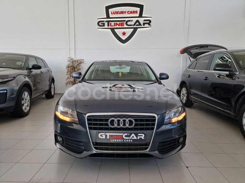 Gris / plata Usado 2009 Audi A4 S-Line Familiar | 9999 € (Buen precio) - Imagen 1/4