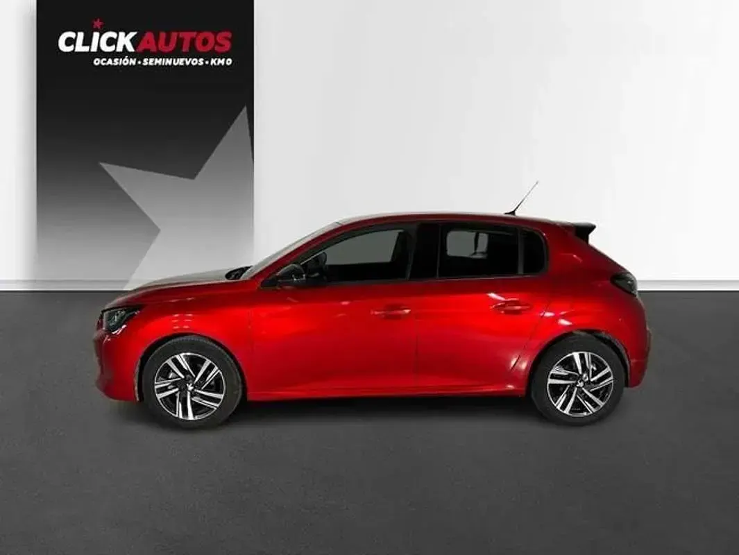 Usado Peugeot 208 Allure 101 CV (74 kW) 2023 Rojo Utilitario