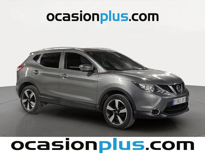 Usado Nissan Qashqai N-Connecta 130 CV (95 kW) 2016 Gris SUV