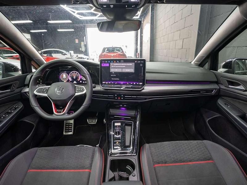 Usado VW Golf VIII GTI 300 CV (220 kW) 2025 Negro Utilitario