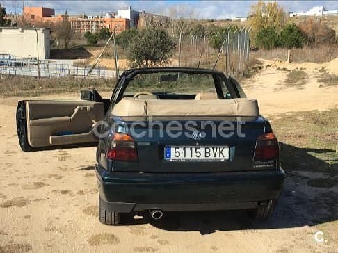 Usado VW Golf Cabriolet 100 CV (73 kW) 1996 Verde Descapotable