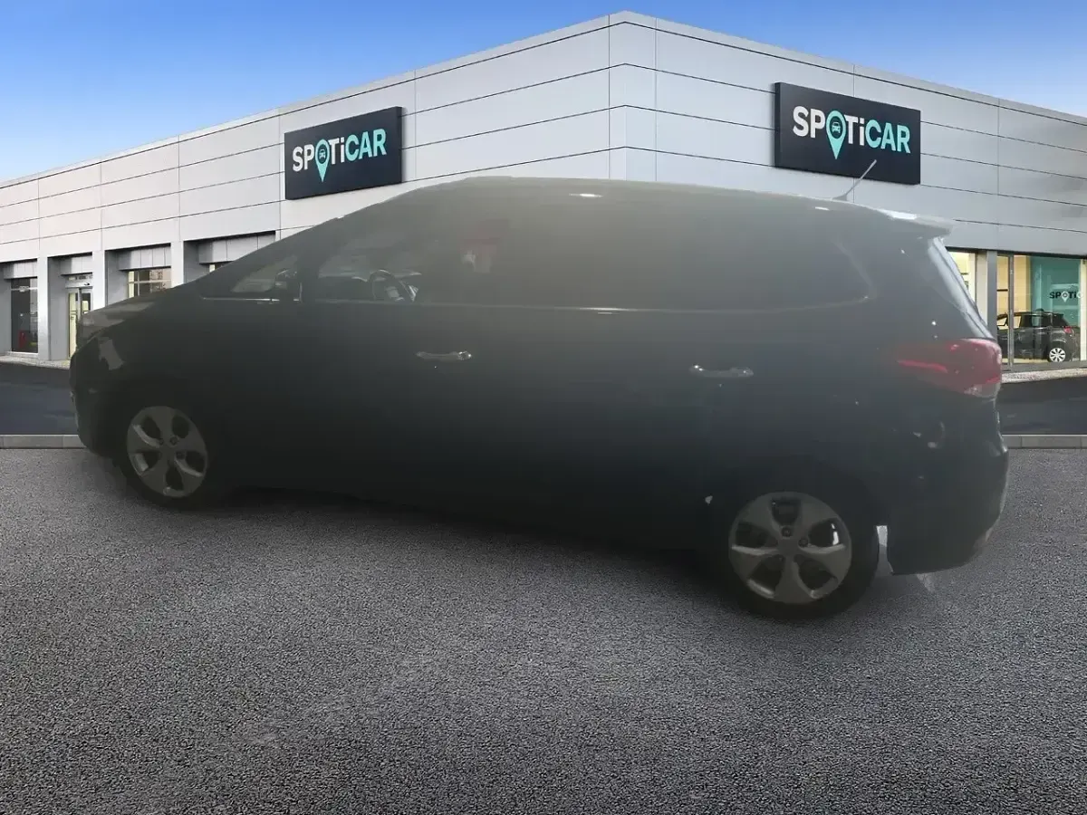 Usado Kia Carens 116 CV (85 kW) 2015 Azul Monovolumen