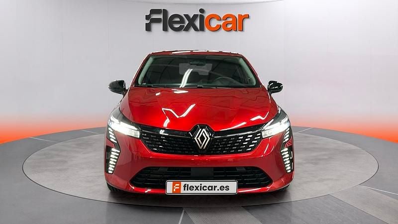 Begagnad Renault Clio V Evolution 101 HK (74 kW) 2025 Röd Sedan