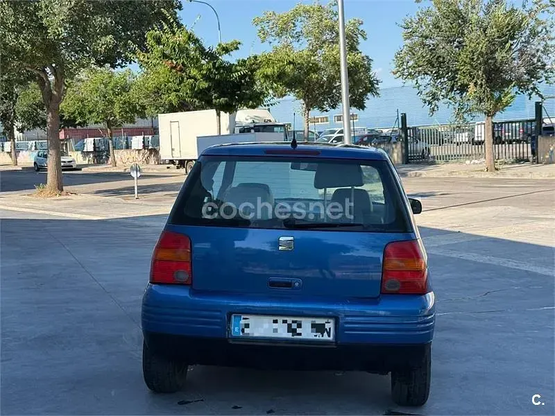 Usado Seat Arosa 60 CV (44 kW) 1999 Azul Utilitario