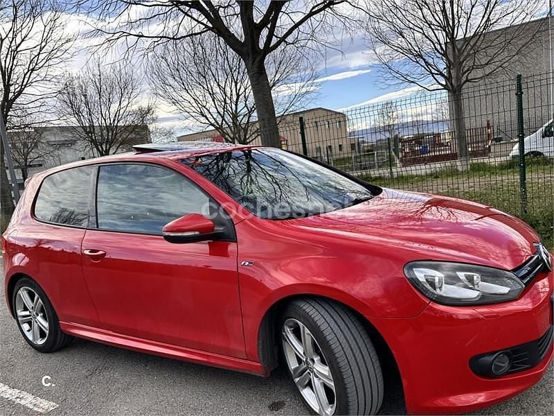 Usado VW Golf VI Sport 105 CV (77 kW) 2010 Rojo Utilitario