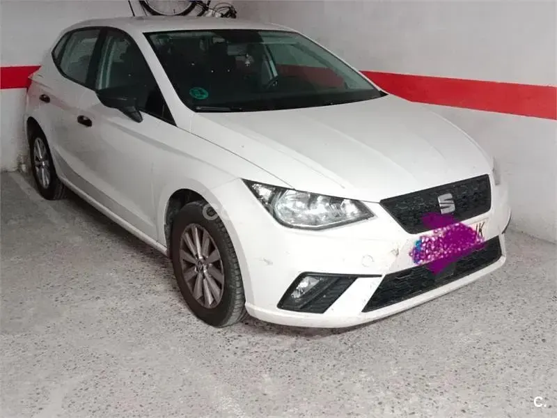 Usado Seat Ibiza Reference 95 CV (69 kW) 2018 Blanco Utilitario