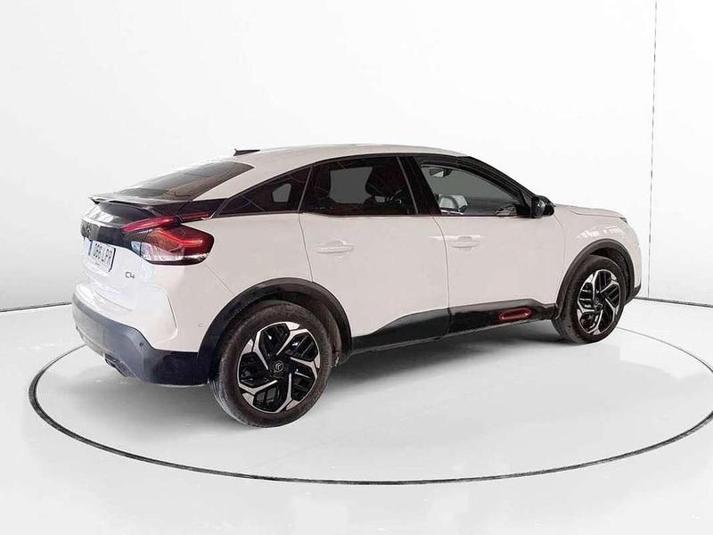 Usado Citroën C4 Feel 132 CV (97 kW) 2021 Blanco Berlina