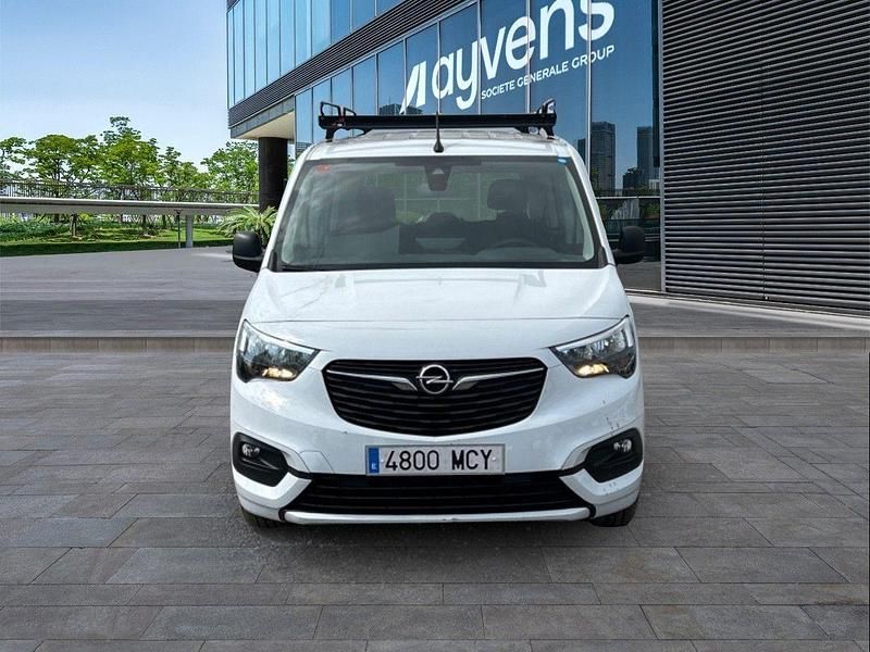 Usado Opel Combo Business Edition 102 CV (75 kW) 2022 Blanco Monovolumen