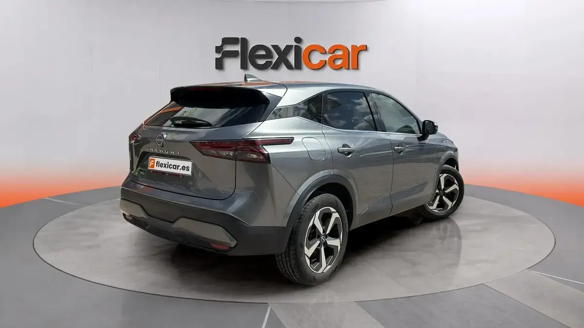 Usado Nissan Qashqai N-Connecta 140 CV (102 kW) 2023 Gris SUV