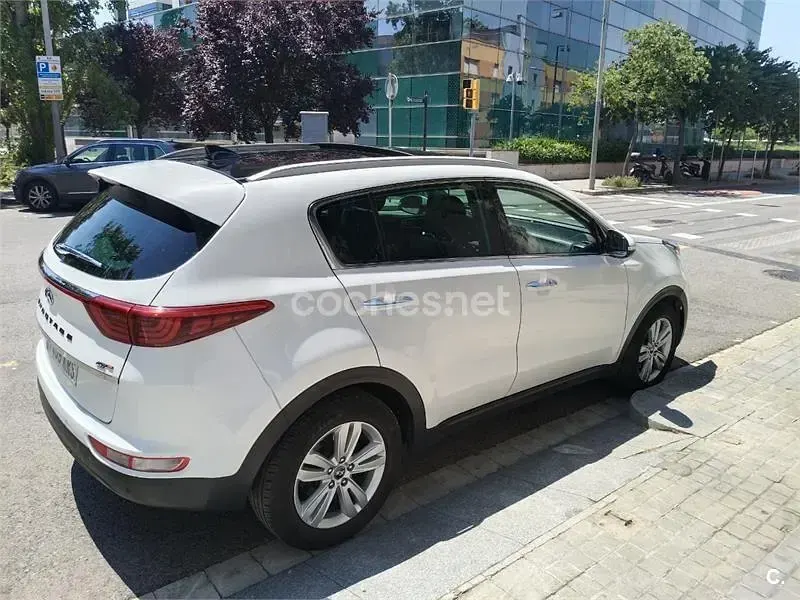 Usado Kia Sportage 141 CV (103 kW) 2018 Blanco SUV