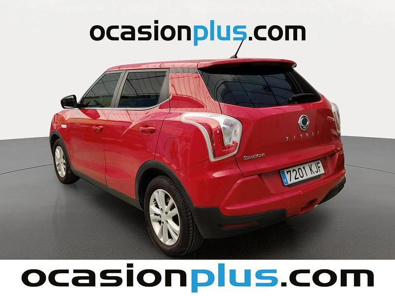 Usado SsangYong Tivoli 128 CV (94 kW) 2018 Rojo SUV