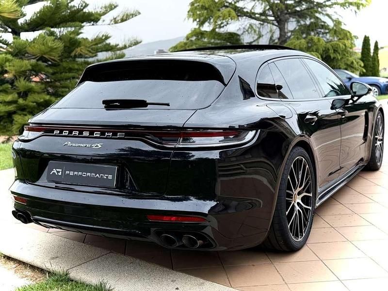 Occasion Porsche Panamera Sport Turismo 560 ch (411 kW) 2021 Noir Break