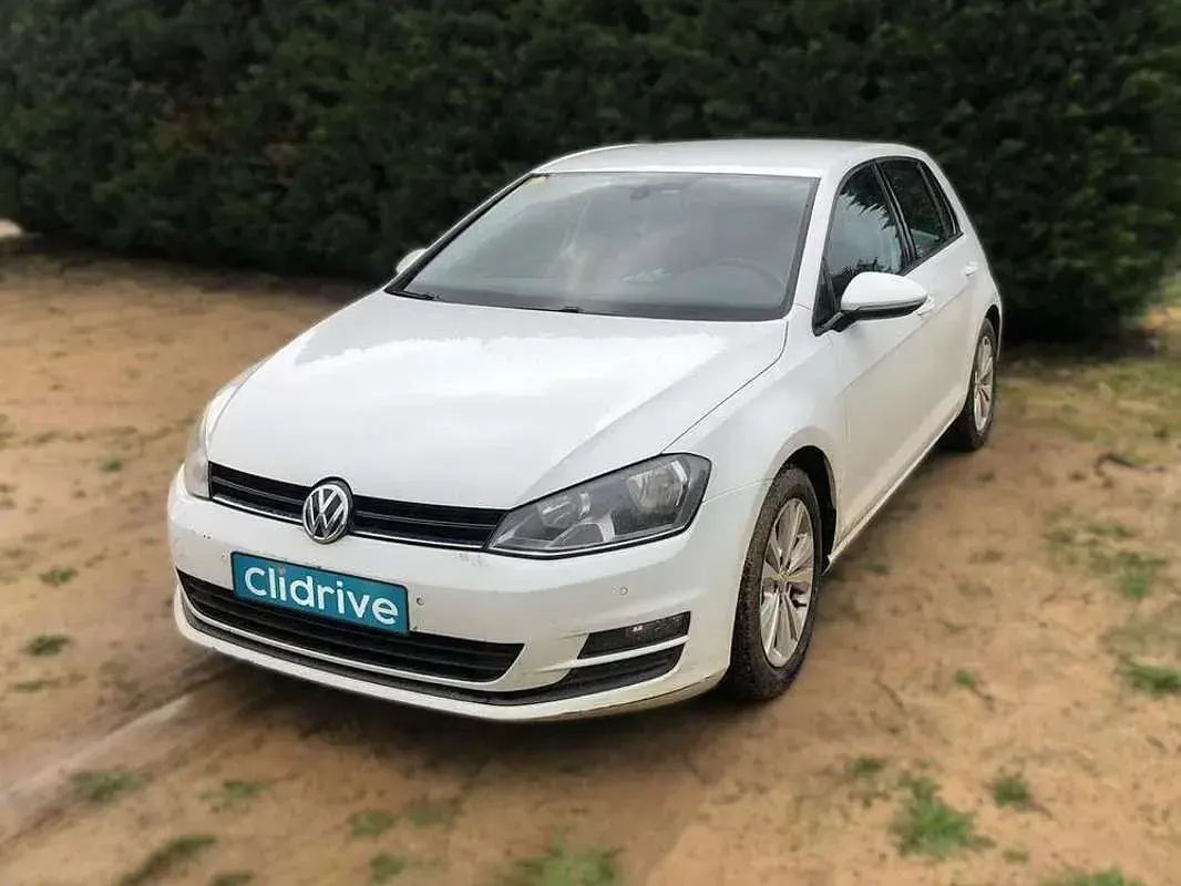 Usado VW Golf VII 105 CV (77 kW) 2013 Blanco Utilitario