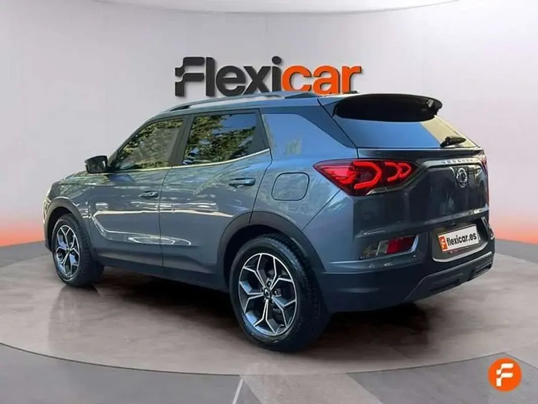 Usado SsangYong Korando Limited 148 CV (108 kW) 2024 Gris SUV