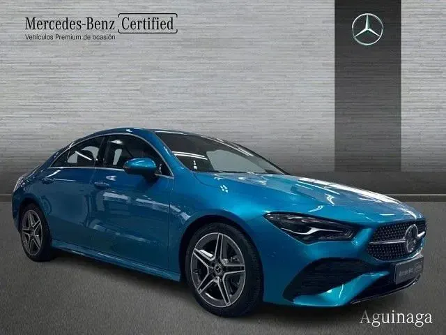 Nuevo Mercedes CLA200 163 CV (119 kW) 2026 Azul híper