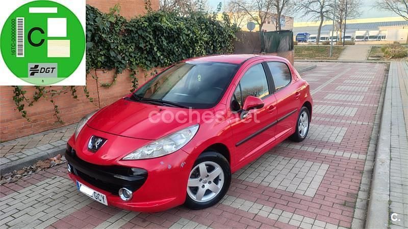 Rojo Usado 2008 Peugeot 207 Sport Berlina | 2790 € (Buen precio) - Imagen 1/4