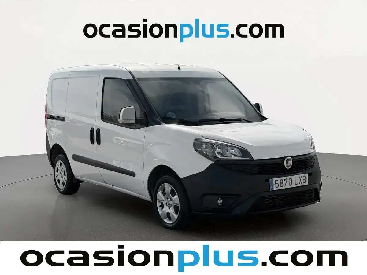 Usado Fiat Doblò 95 HP (69 kW) 2022 Branco Monovolume