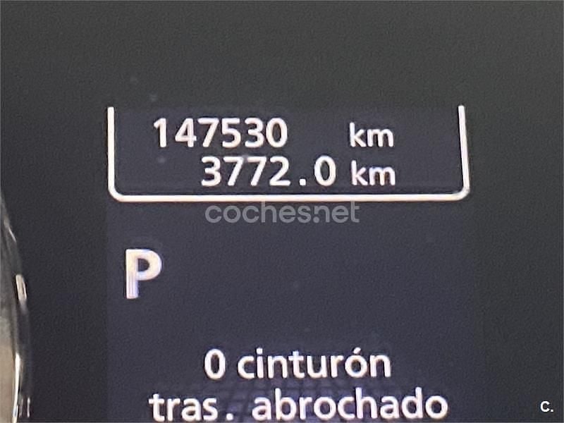 Usado Renault Latitude Initiale 240 CV (176 kW) 2012 Negro Berlina