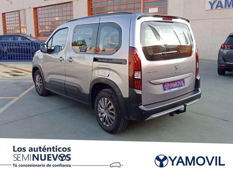 Usado Peugeot Rifter GTi 131 CV (96 kW) 2023 Gris Monovolumen