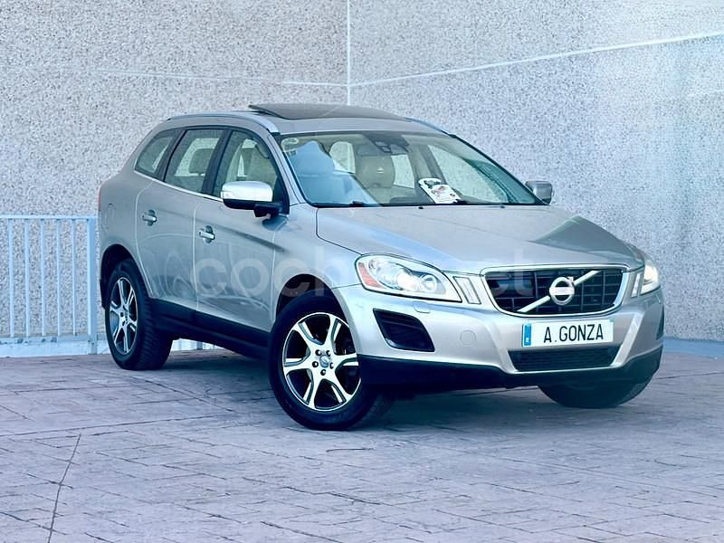 Beige Usado 2011 Volvo XC60 Summum SUV | 8490 € (Buen precio) - Imagen 1/4