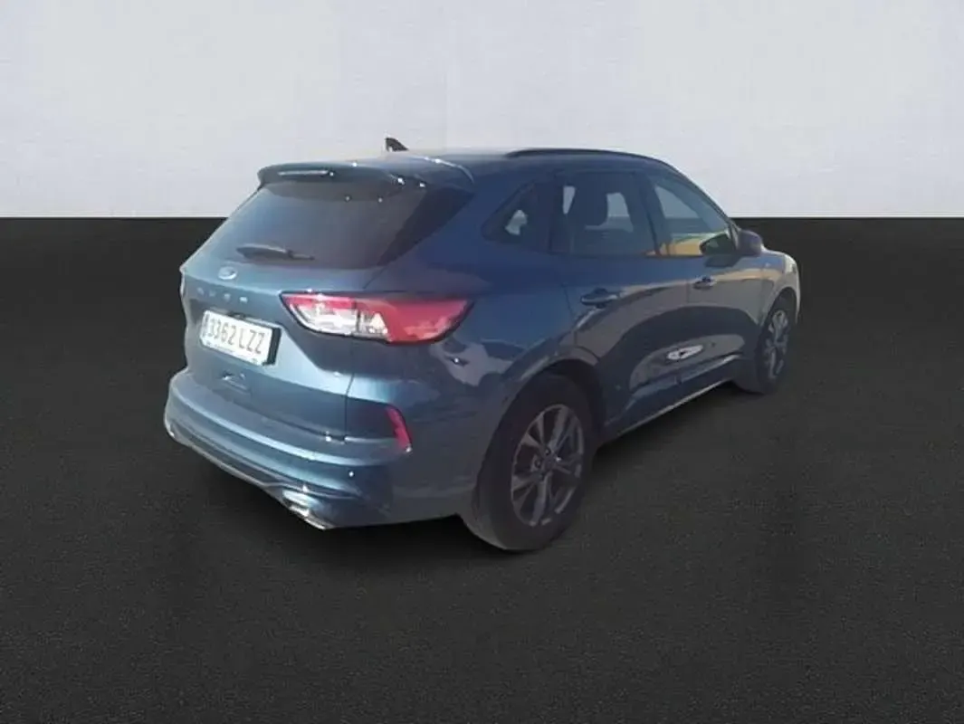 Usado Ford Kuga ST-Line X 120 CV (88 kW) 2022 Azul SUV