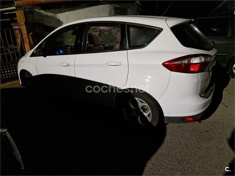 Usado Ford C-MAX Trend 125 CV (91 kW) 2014 Blanco Monovolumen