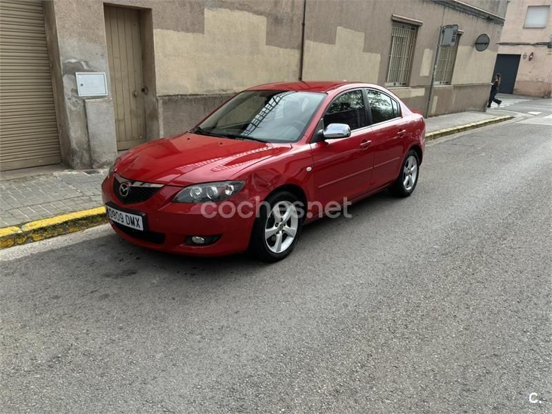 Rojo Usado 2005 Mazda 3 Active Berlina | 2500 € (Super precio) - Imagen 1/2