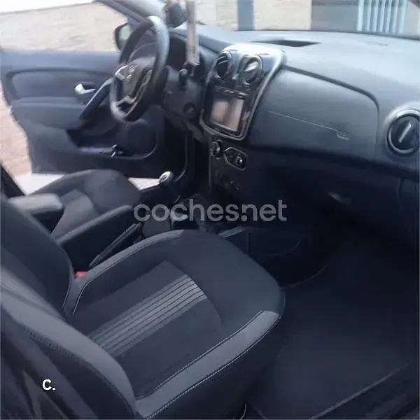 Usado Dacia Sandero Stepway 90 CV (66 kW) 2018 Negro Berlina
