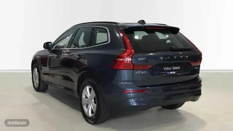 Usado Volvo XC60 Core 2025 Azul SUV