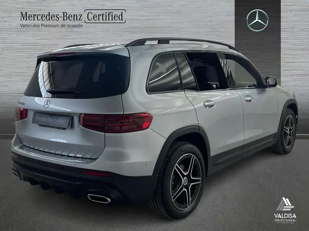 Usado Mercedes GLB200 150 CV (110 kW) 2026 SUV