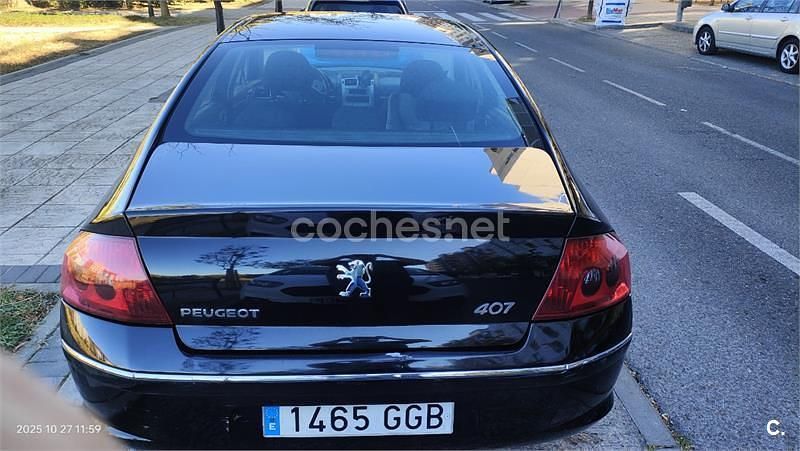 Usado Peugeot 407 Sport 136 CV (100 kW) 2008 Negro Berlina