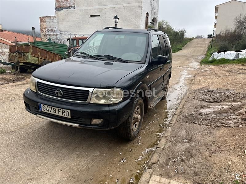 Usado Tata Safari 115 CV (84 kW) 2007 Negro SUV