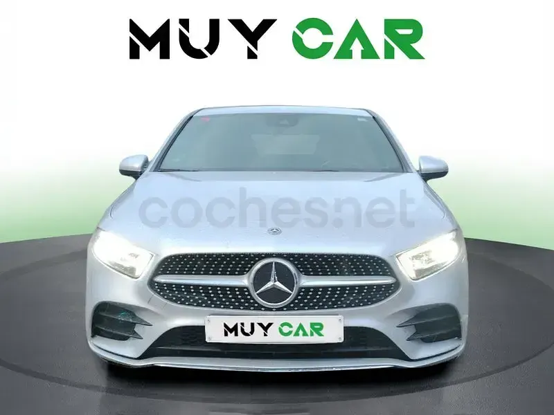 Usado Mercedes A220 190 CV (139 kW) 2019 Gris / plata Berlina