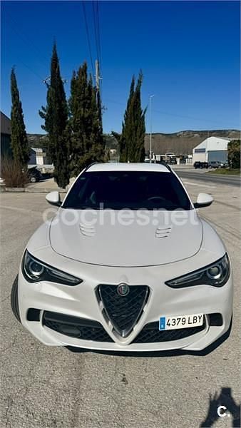 Usado Alfa Romeo Stelvio 510 CV (375 kW) 2019 Blanco SUV