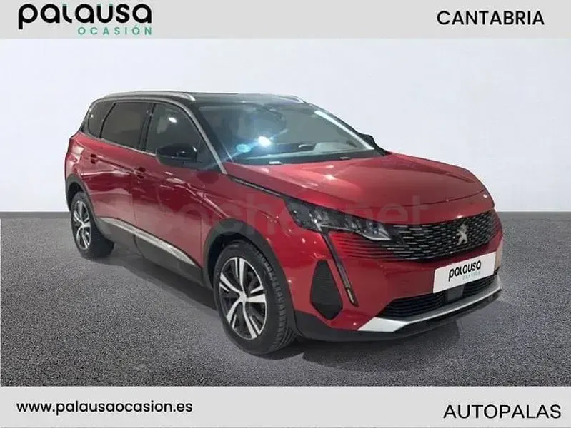 Usado Peugeot 5008 Allure 130 CV (95 kW) 2021 Rojo SUV