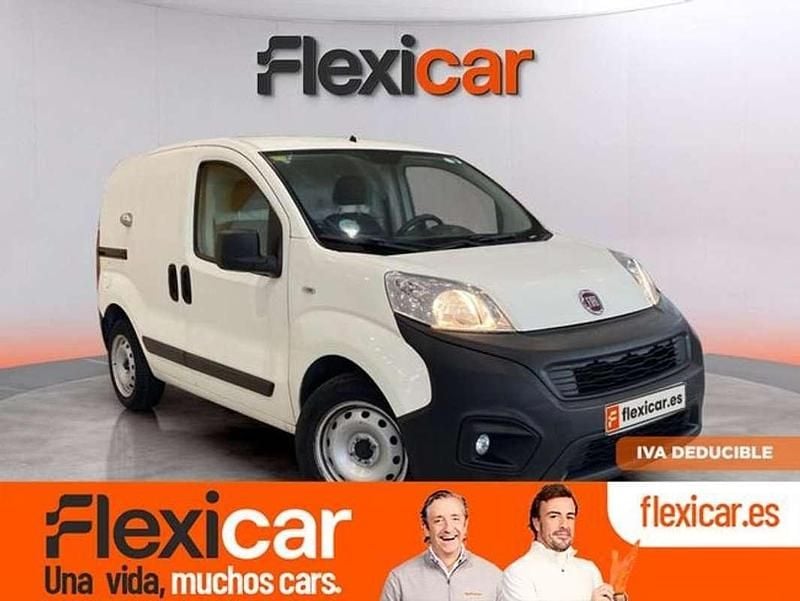 Blanco Usado 2019 Fiat Fiorino Van | 8790 € (Precio justo) - Imagen 1/4