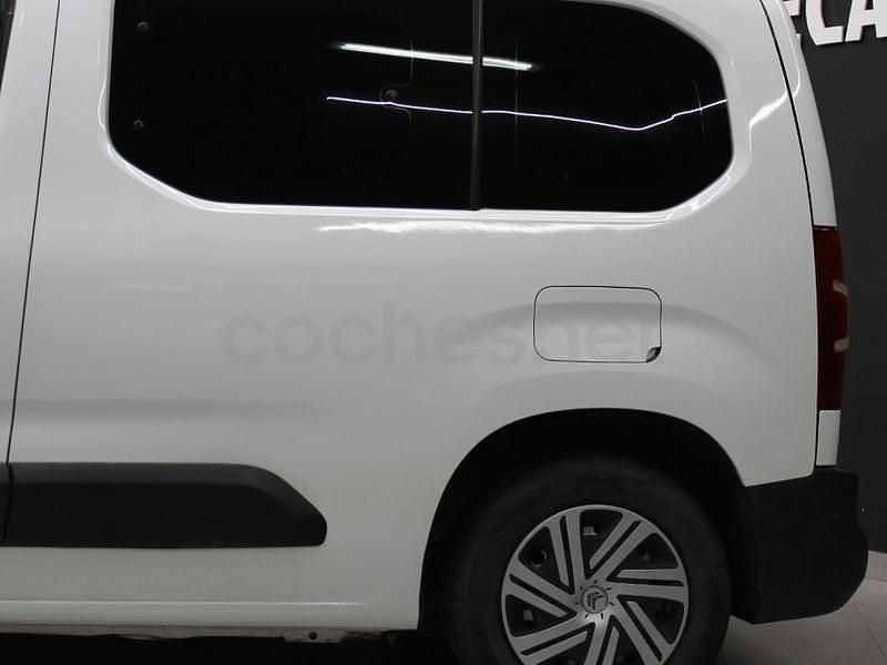 Usado Citroën Berlingo Live 100 CV (73 kW) 2019 Blanco Monovolumen