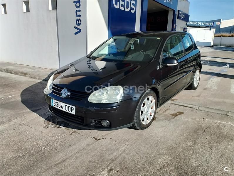 Usado VW Golf IV Sportline 140 CV (102 kW) 2004 Negro Berlina