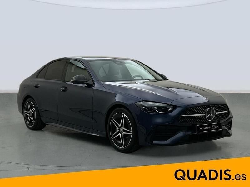 Usado Mercedes C200 AMG line 163 CV (119 kW) 2025 Azul sodalita Berlina